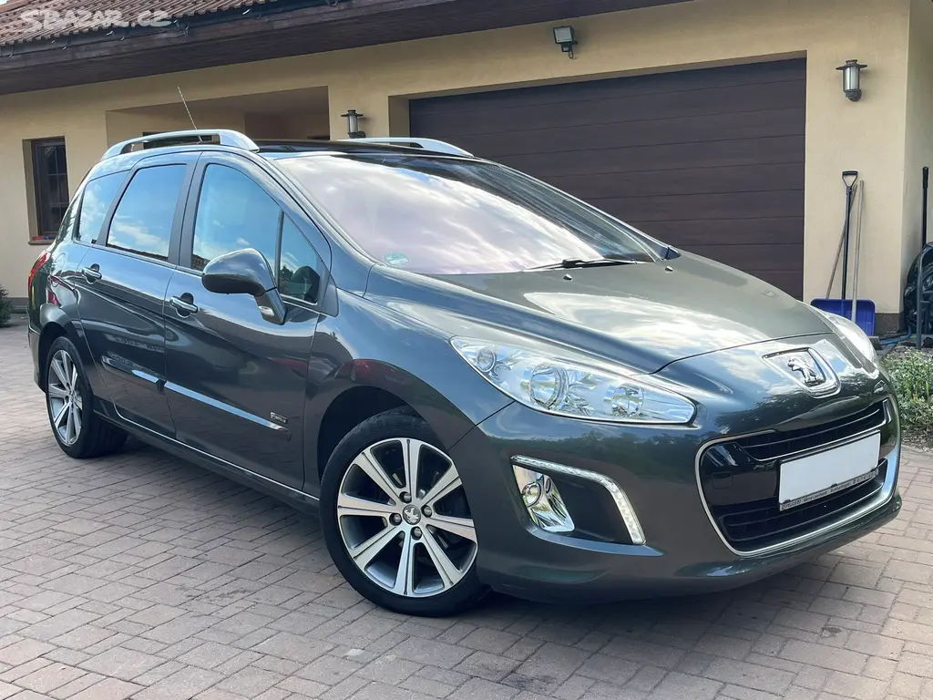 Peugeot 308 1.6 VTi 88kW 1.Maj Panorama Tempomat